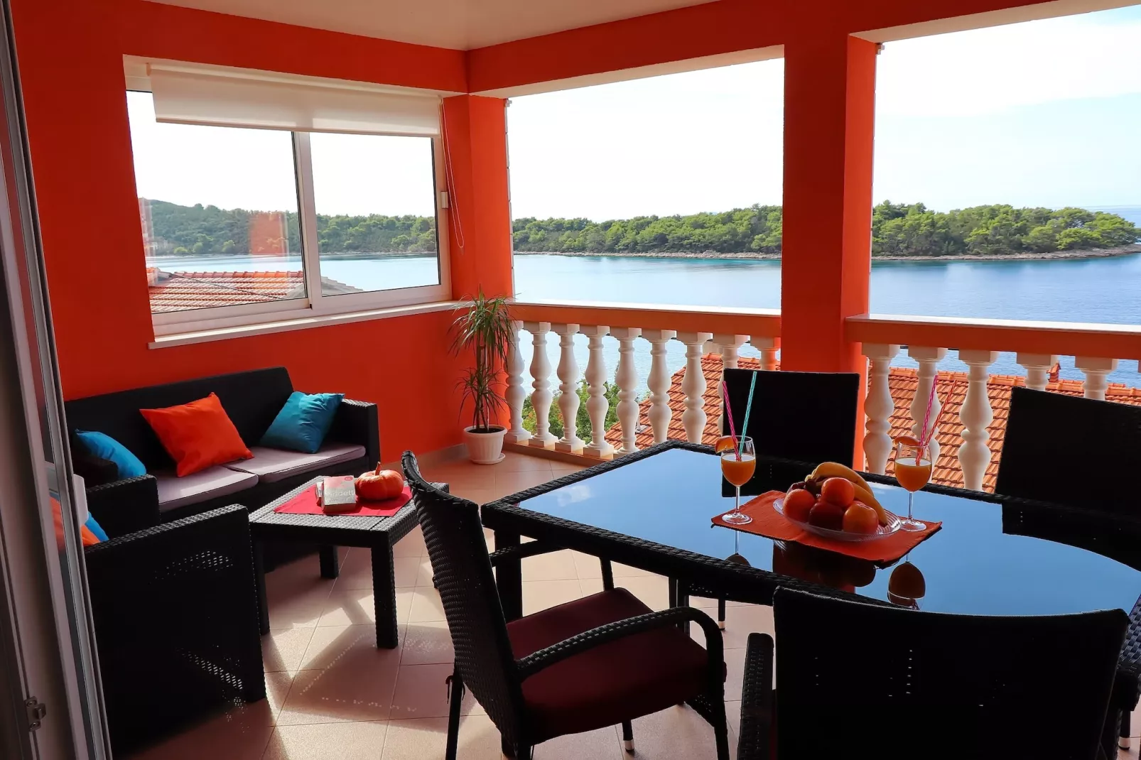 Holiday Home Adriatic View-Two Bedroom Apartment with Terrace and Sea View-Terrasse