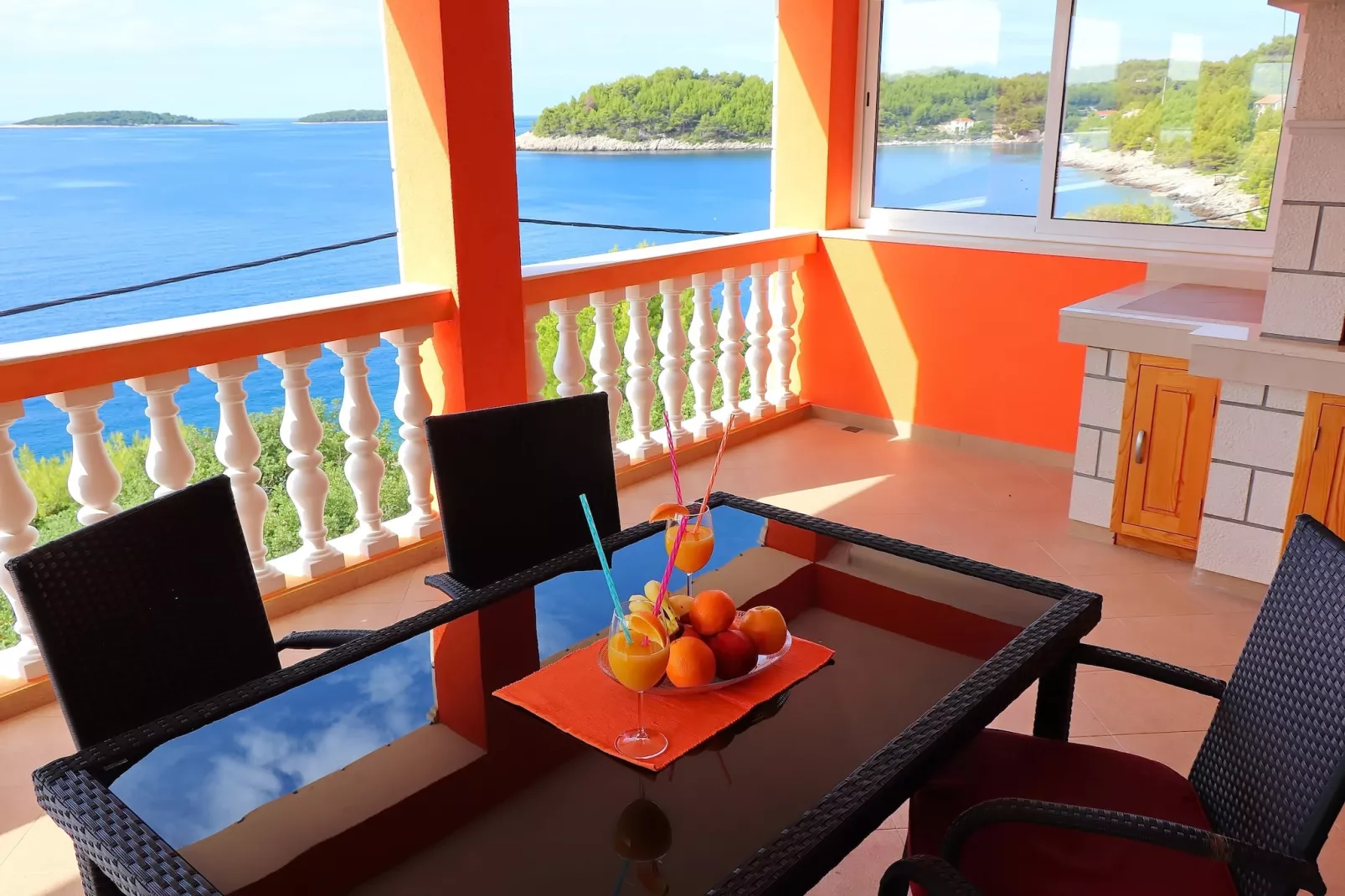 Holiday Home Adriatic View-Two Bedroom Apartment with Terrace and Sea View-Terrasse