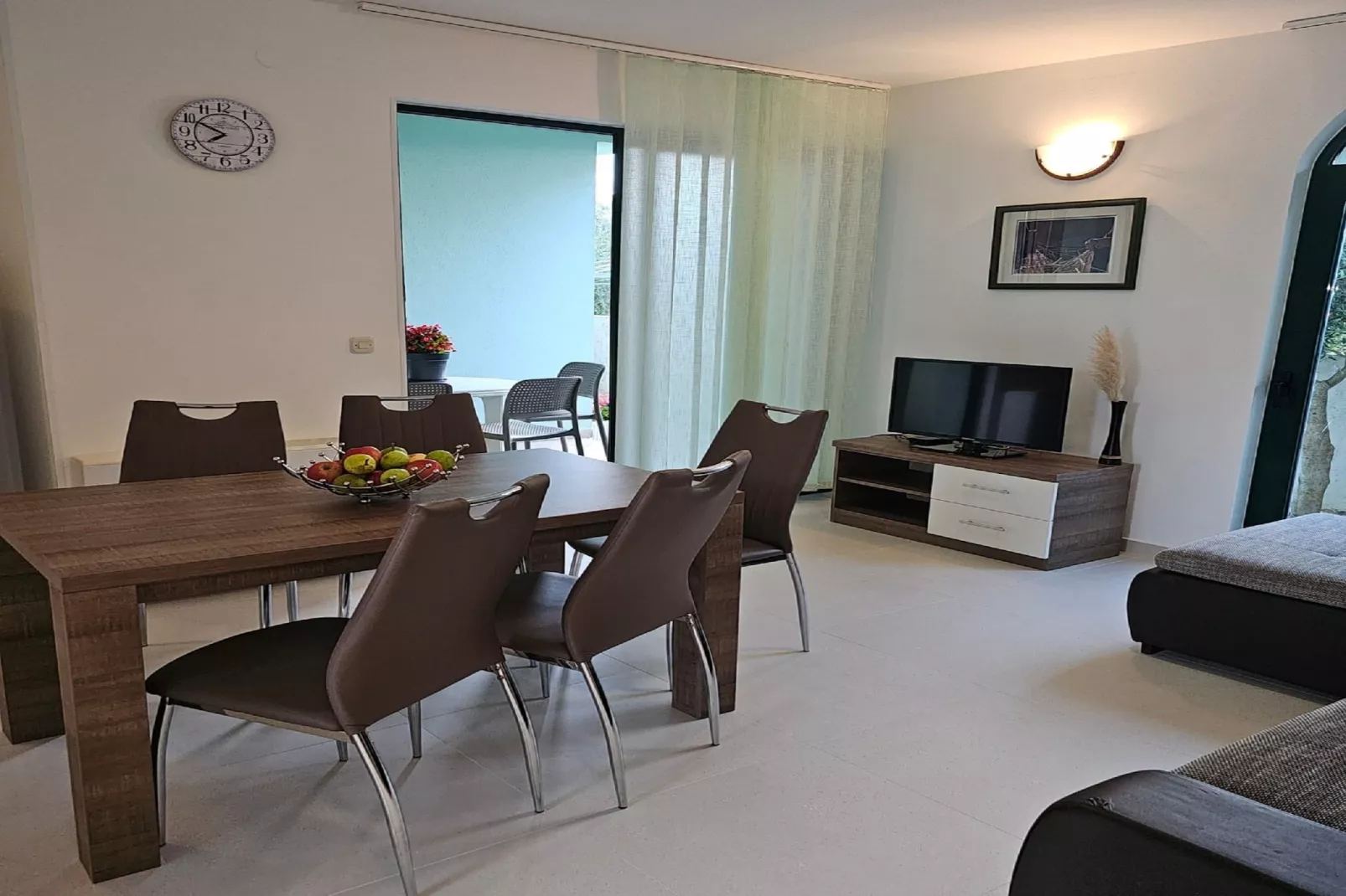 Apartments Mlikota - Two Bedroom Apartment with Terrace - A2 59671-Salon