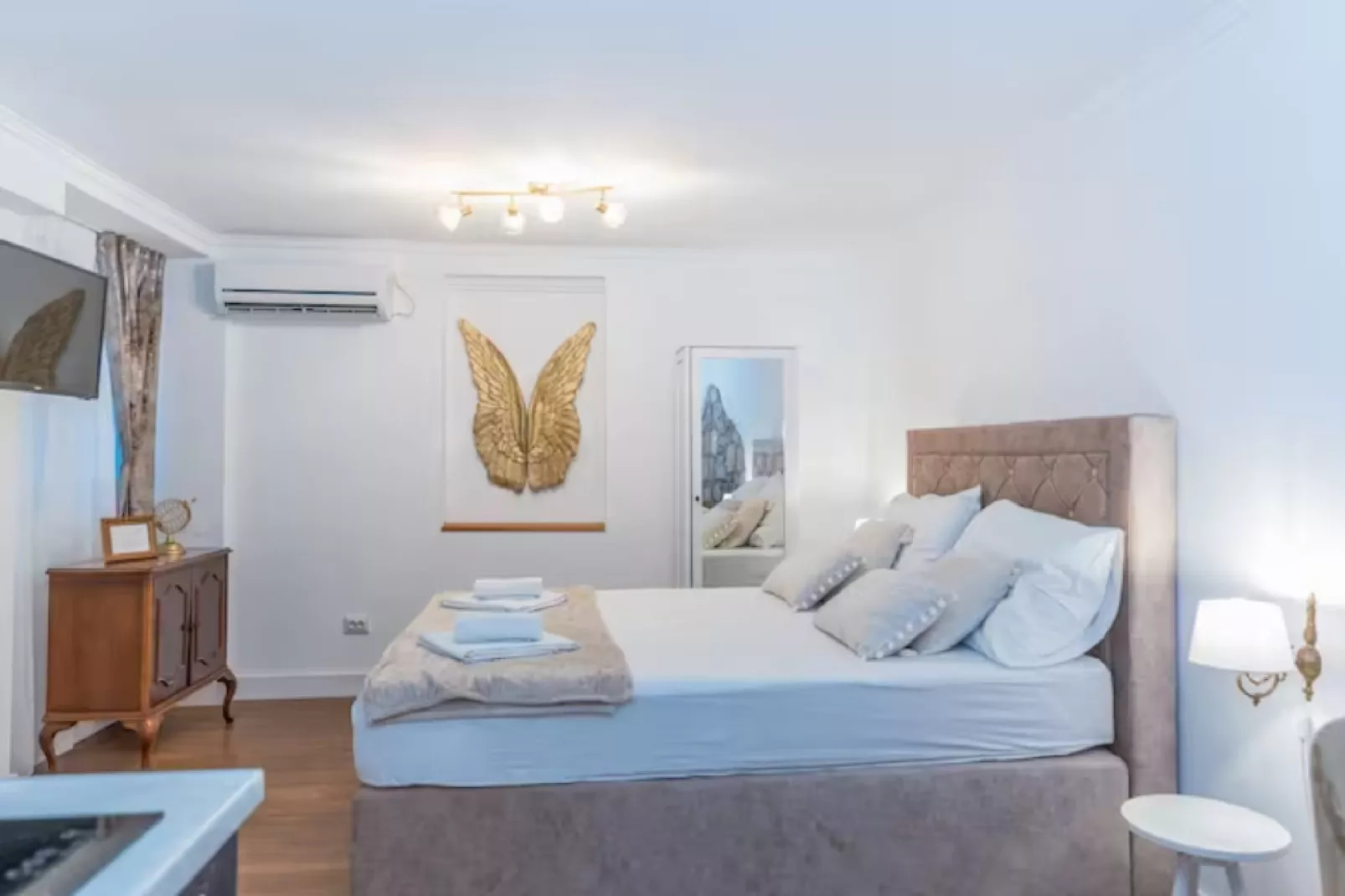 Apartment Art Split Center  - Deluxe Studio Apartment A1-Bedroom