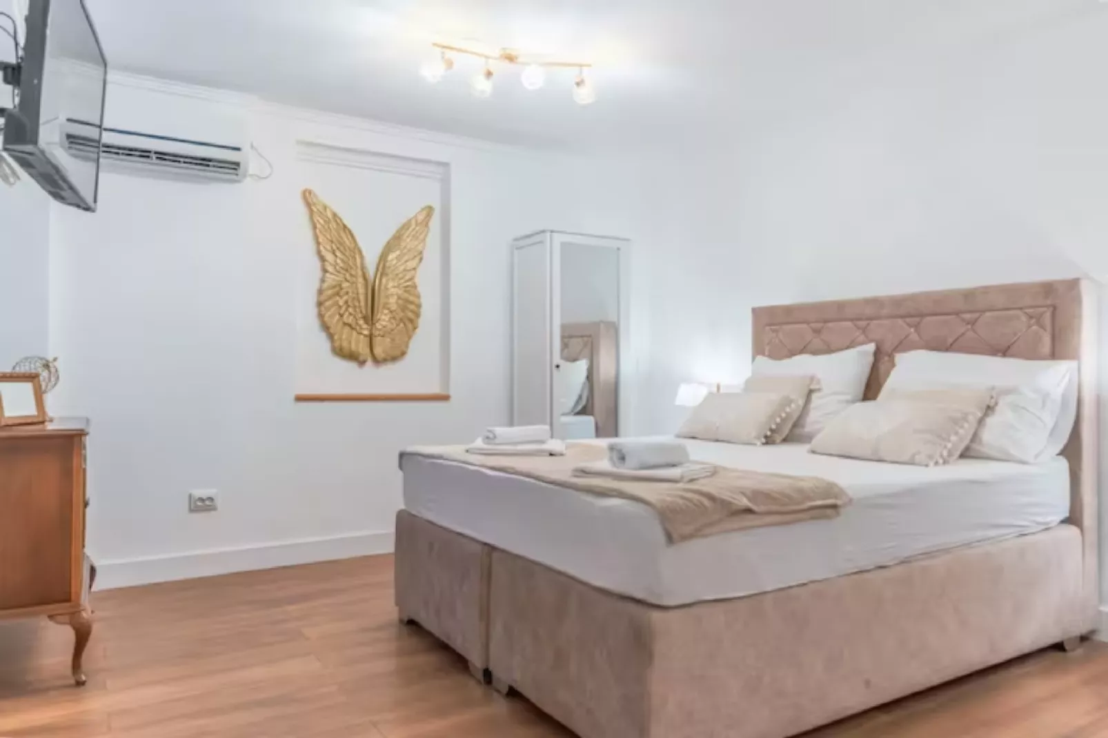 Apartment Art Split Center  - Deluxe Studio Apartment A1-Bedroom