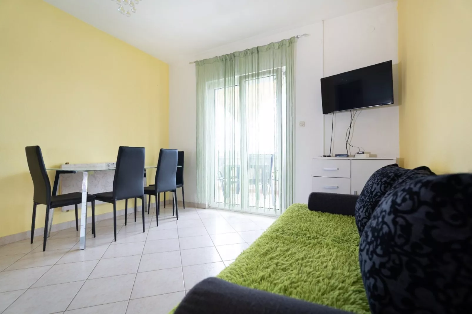 Apartments Milic - One Bedroom Apartment  with Terrace and Sea View C-Kitchen
