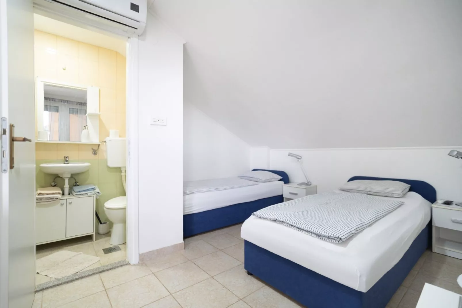 Apartments Milic - Twin Room 1-Bedroom