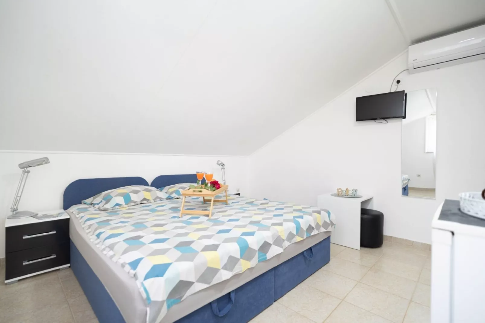Apartments Milic - Twin Room 1-Bedroom