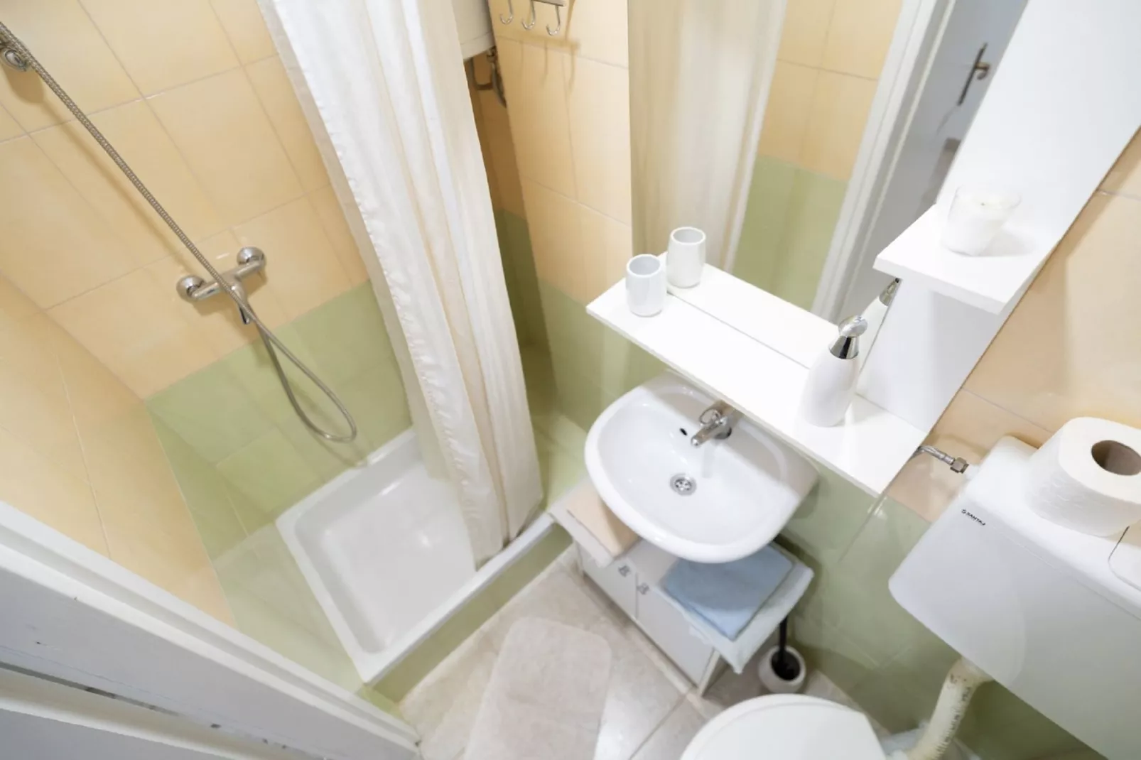 Apartments Milic - Twin Room 1-Bathroom