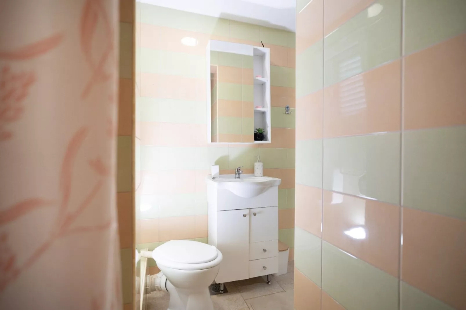 Apartments Milic - Studio Apartment with Sea View 4-Bathroom
