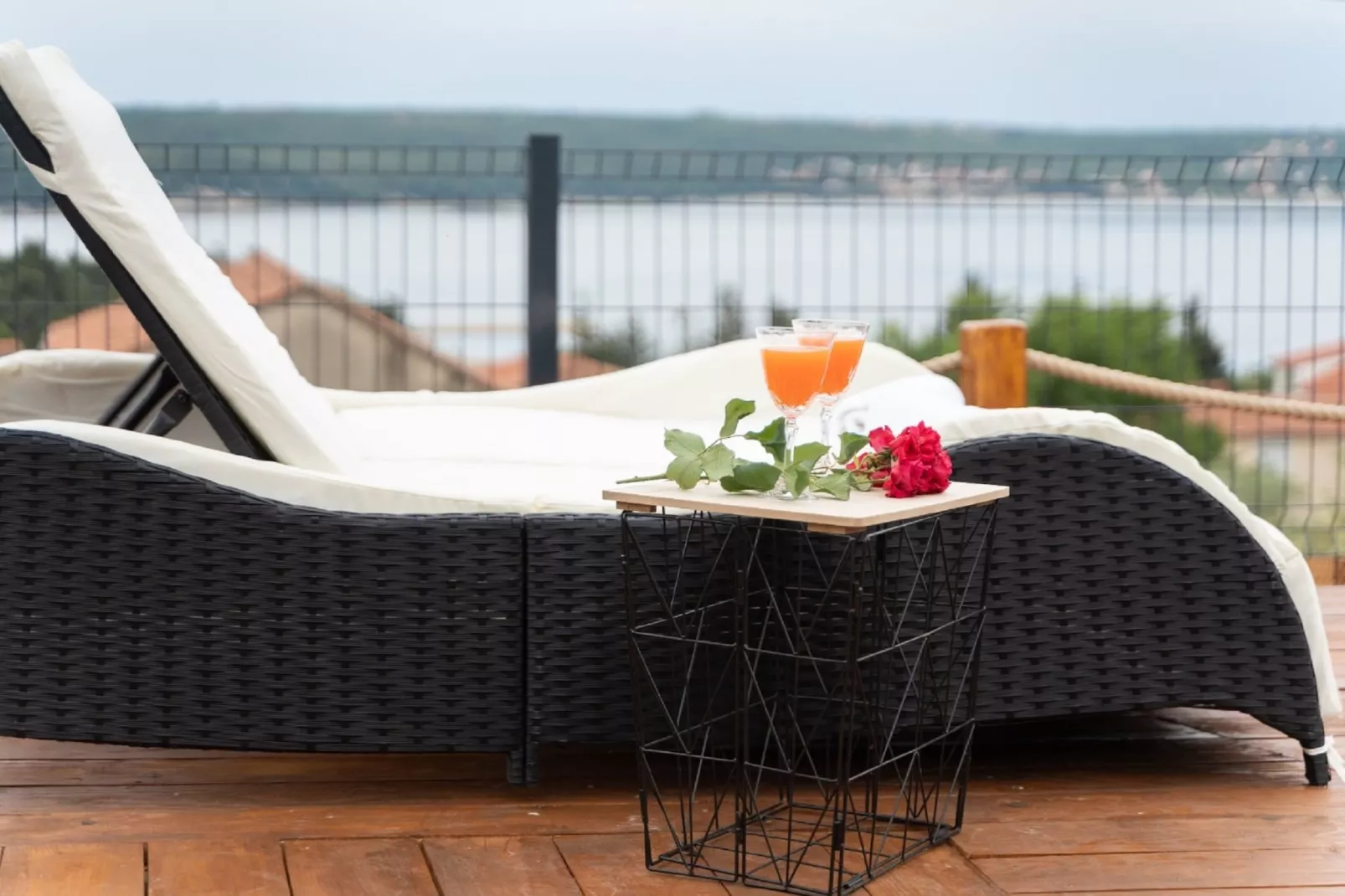 Apartments Milic - Studio Apartment with Sea View 4-Pool