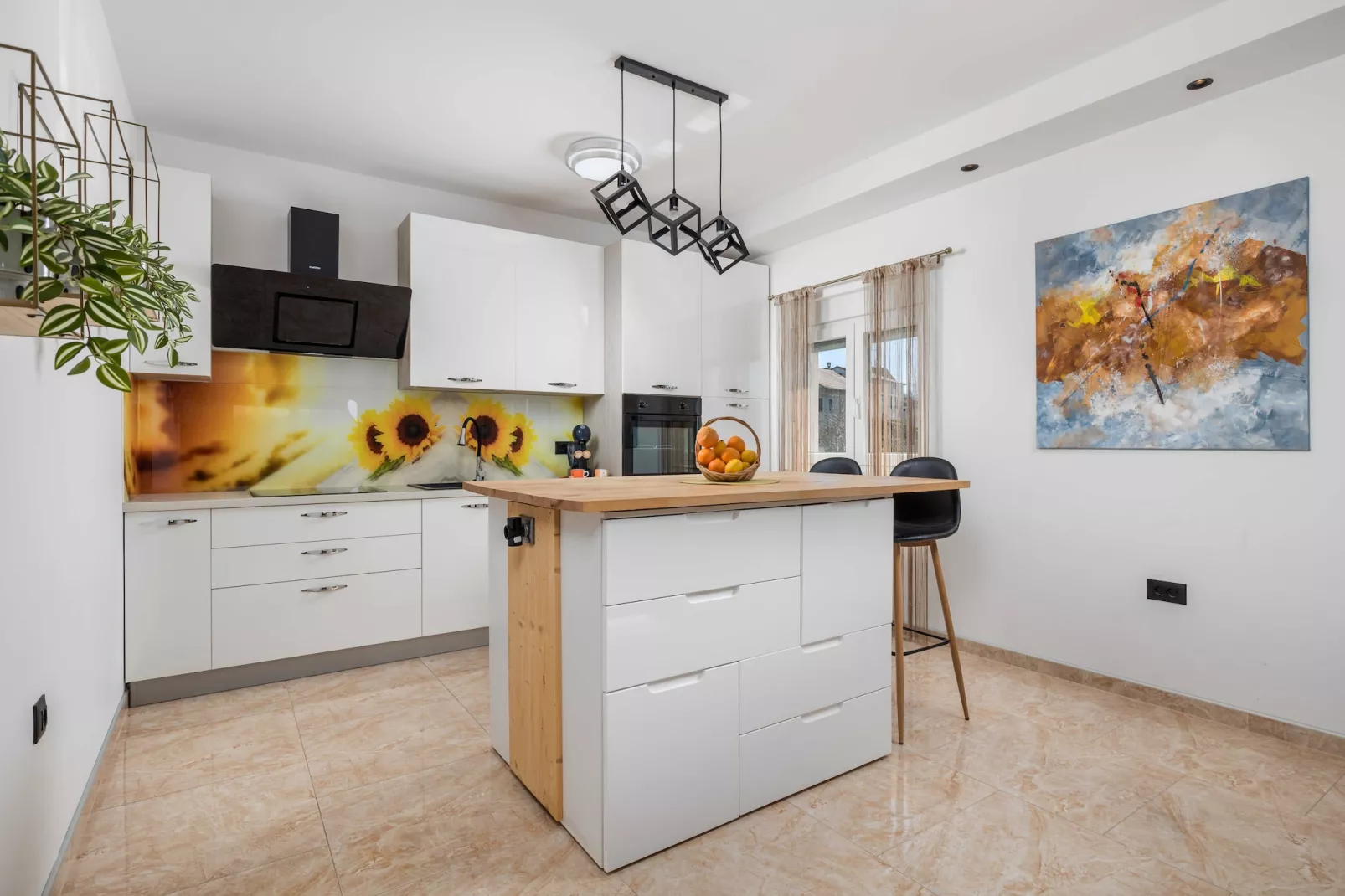 Villa Lemily - Five Bedroom Villa with Swimming Pool-Kitchen