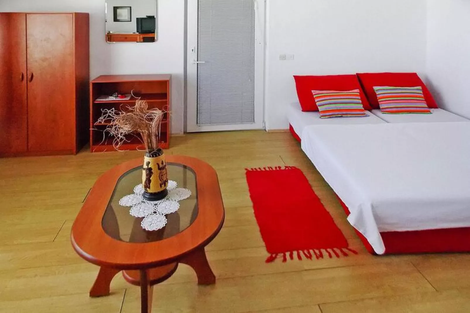 Fortune apartments, Vir-A2+2-Living room