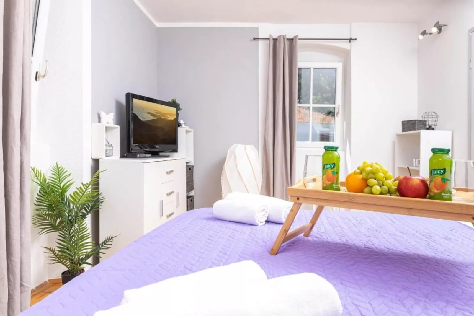 Apartments Vela Stiniva - Two Bedroom Apartment with Terrace and Sea View - A1 (67633)-Bedroom