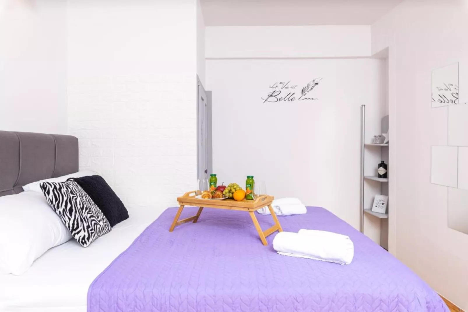 Apartments Vela Stiniva - Two Bedroom Apartment with Terrace and Sea View - A1 (67633)-Bedroom
