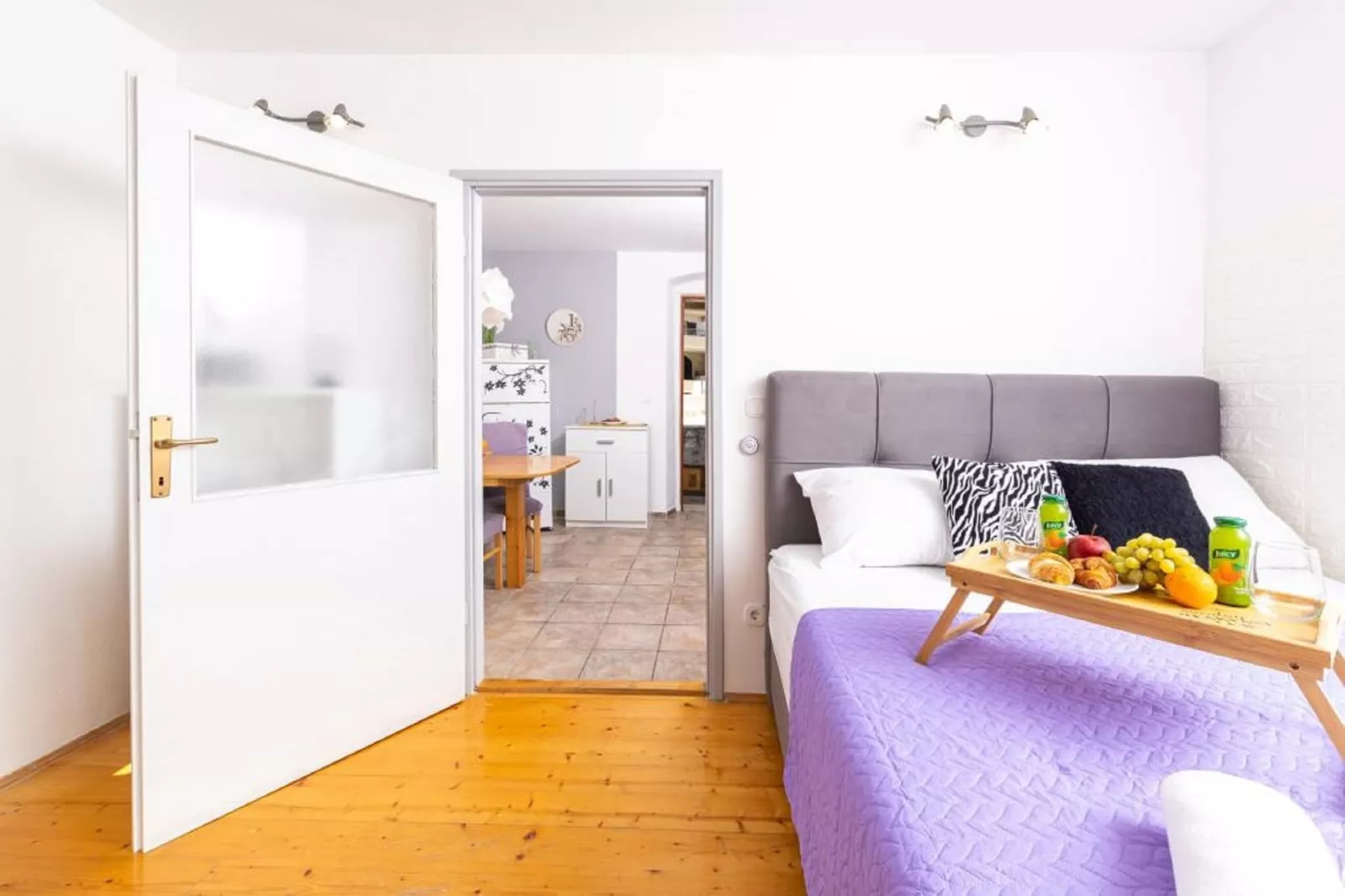 Apartments Vela Stiniva - Two Bedroom Apartment with Terrace and Sea View - A1 (67633)-Bedroom