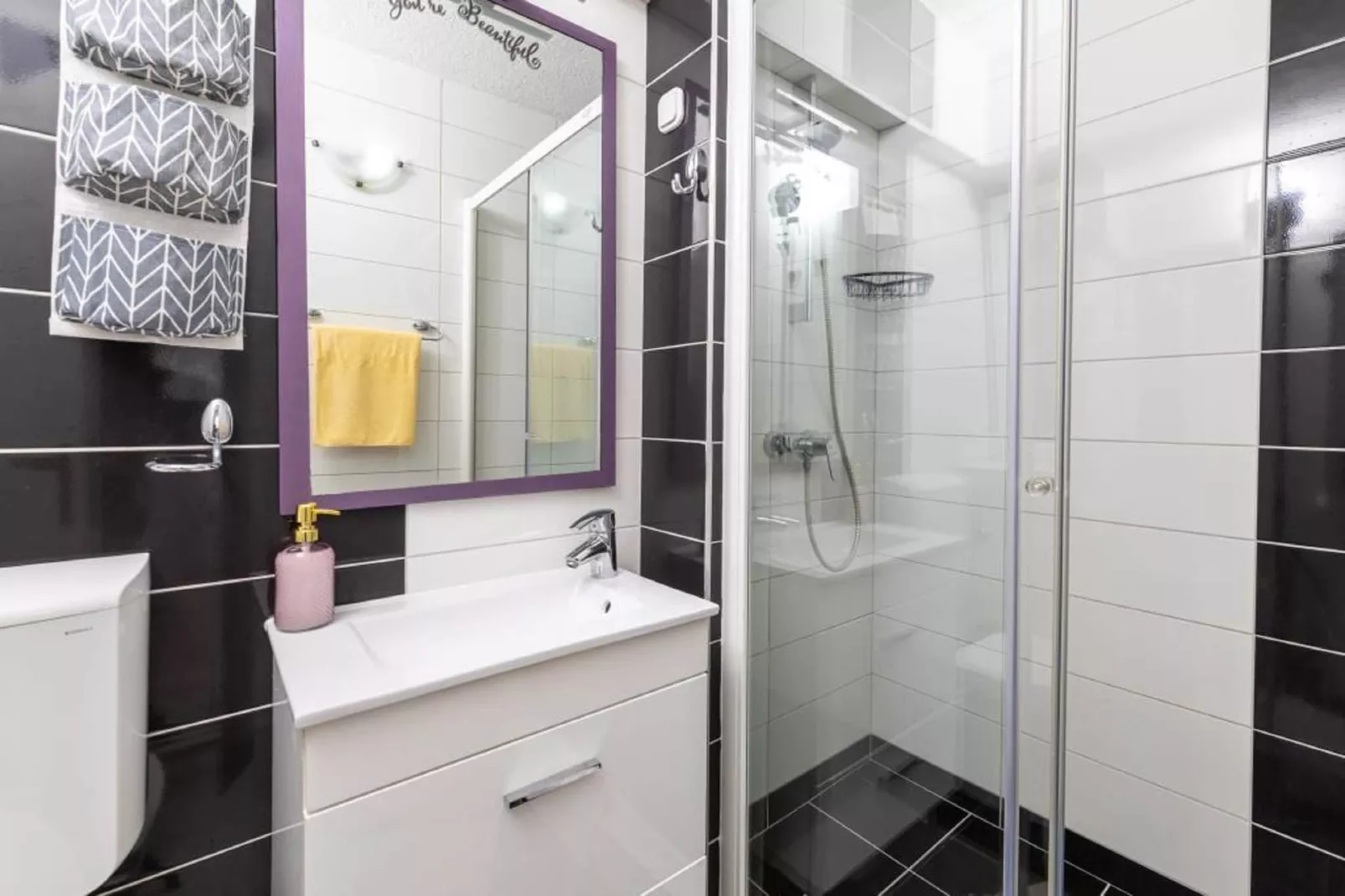 Apartments Vela Stiniva - Two Bedroom Apartment with Terrace and Sea View - A1 (67633)-Bathroom