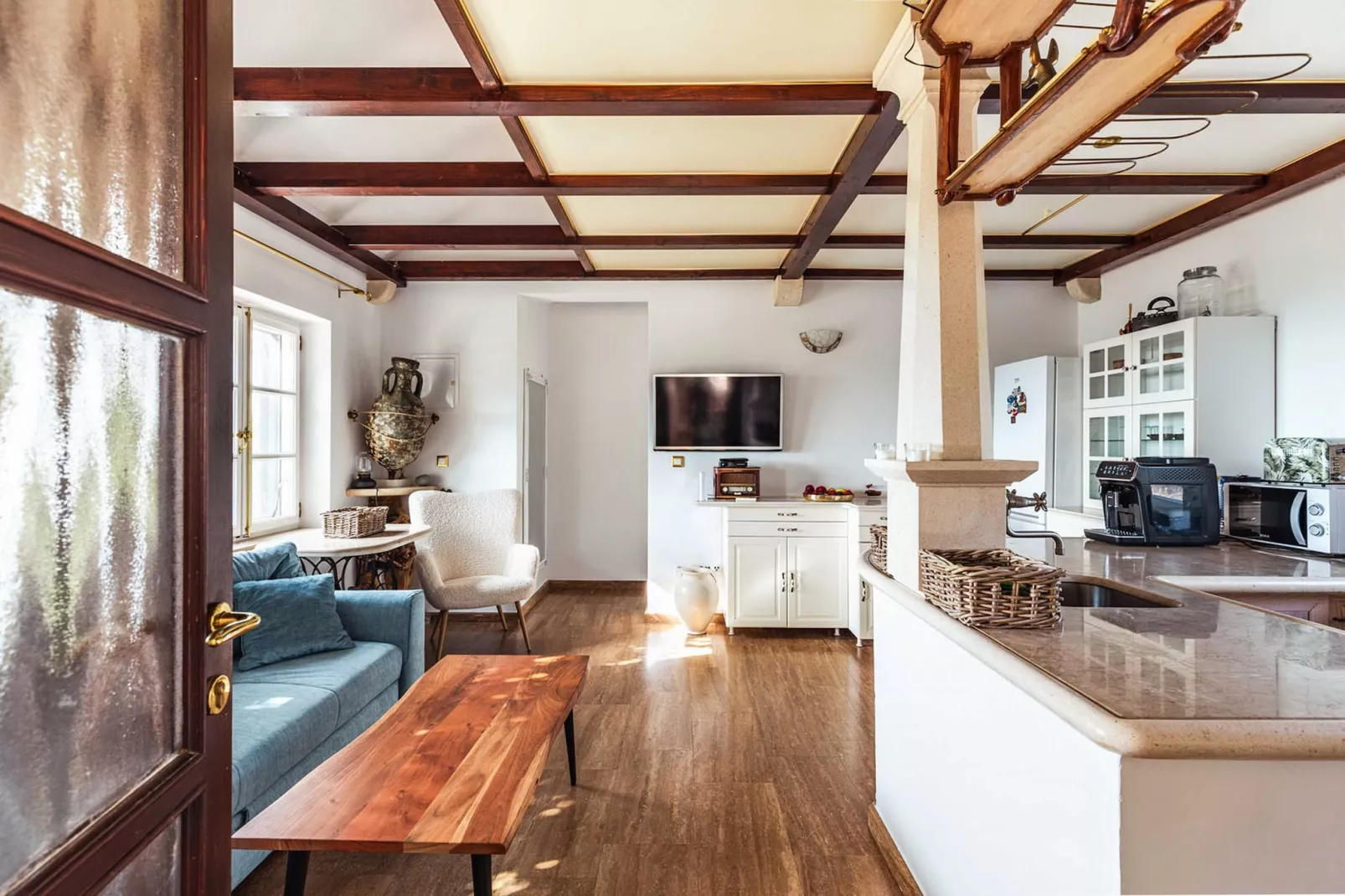 Villa Roza - One Bedroom Villa with Swimming Pool-Indoor