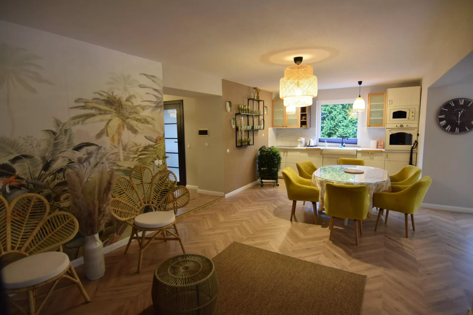 Holiday flat 1st floor-Dining room