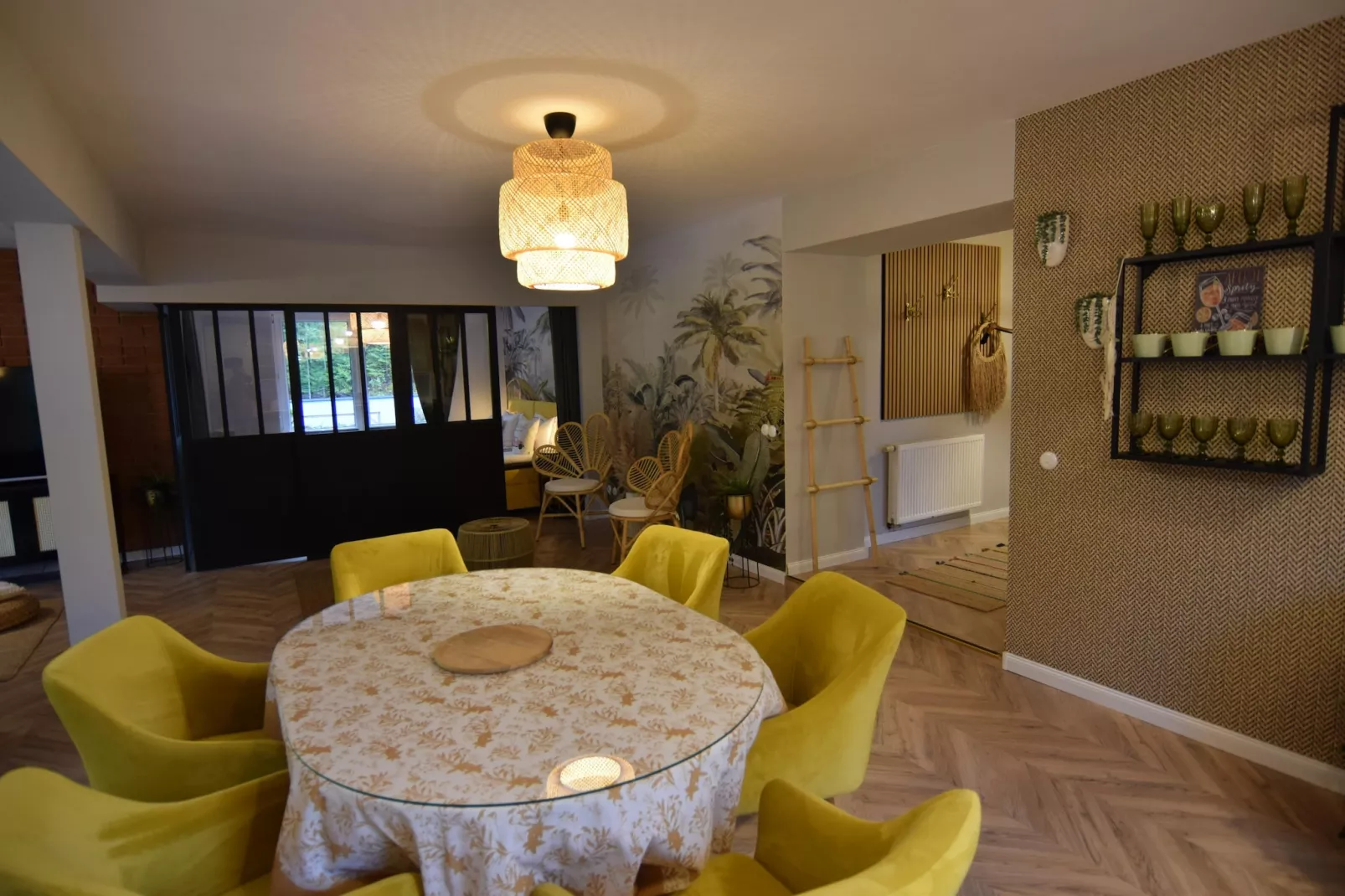 Holiday flat 1st floor-Dining room