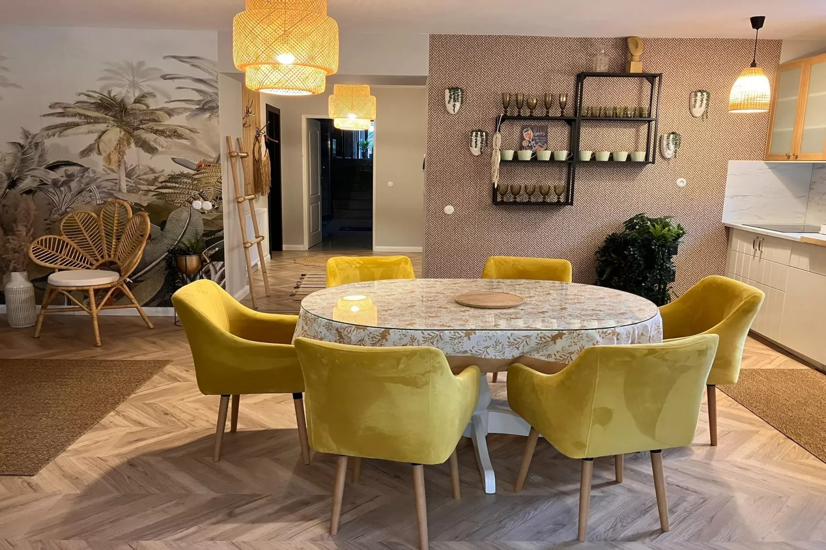 Holiday flat 1st floor-Dining room
