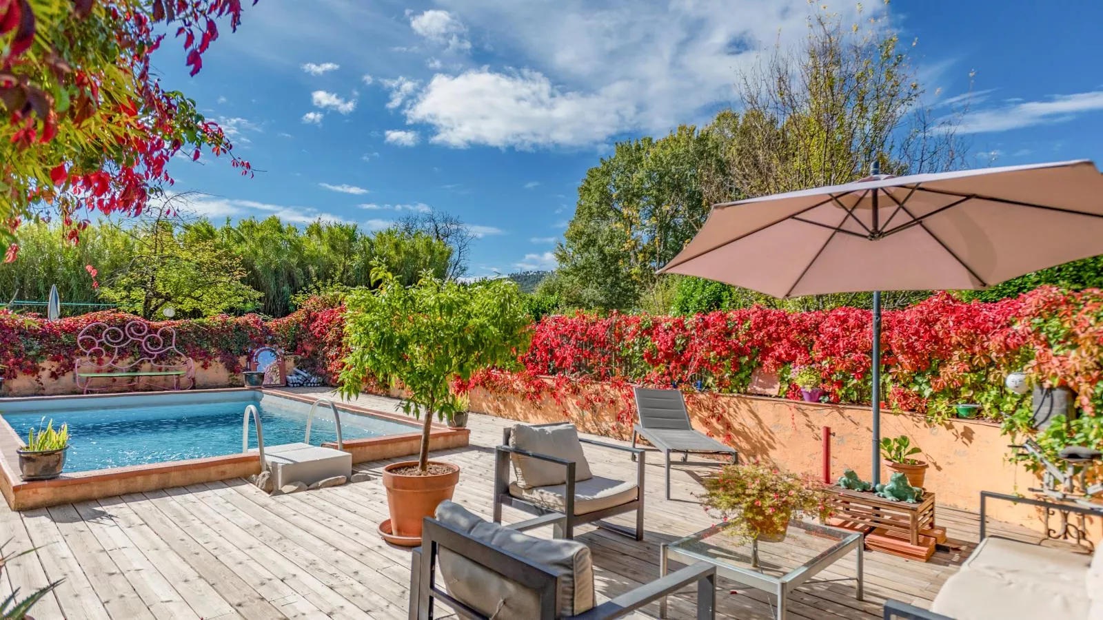 La petite maison de la ferme rose-Piscine
