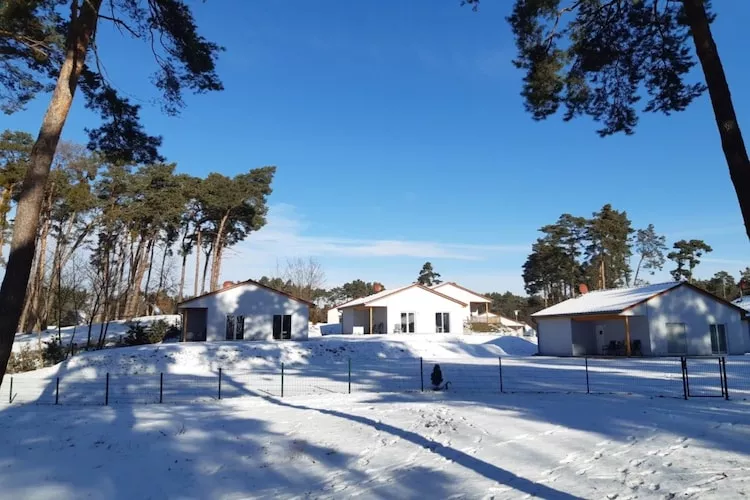 Bungalow am Storkower See-Extérieur hiver