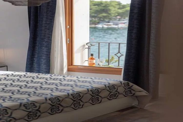 Mamma mia luxury rooms - Luxury  Double Room with Sea View (Gorgeous beachfront room) - 3-Bedroom