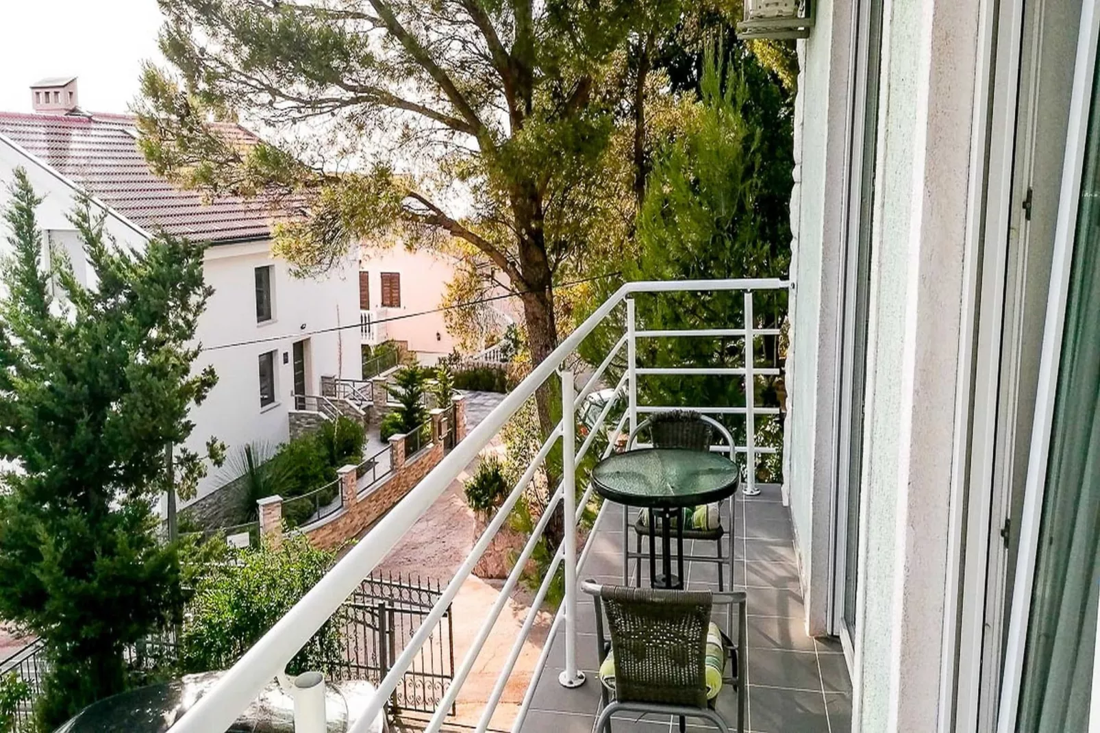 Apartments Smokvica - One Bedroom Apartment with Balcony with Sea View (Apartment 1)-Terrassenbalkon