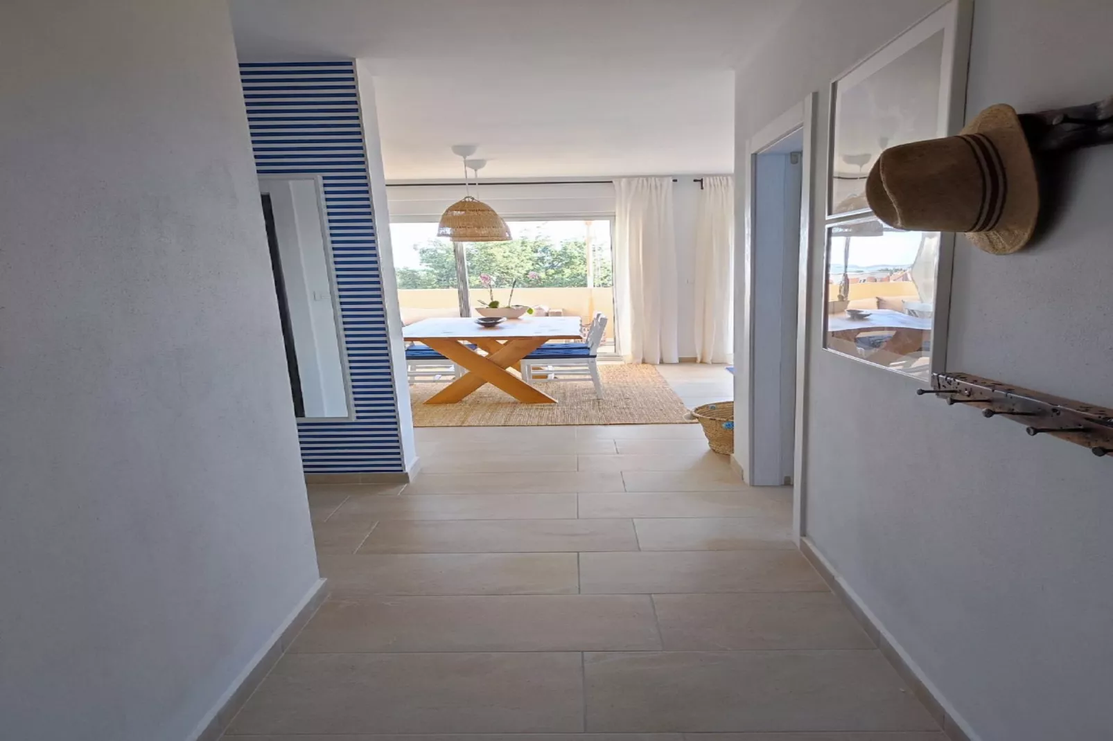 SALT Apartment - One Bedroom Apartment with Terrace and Sea View-Living room