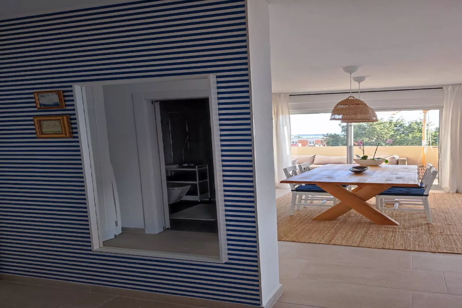SALT Apartment - One Bedroom Apartment with Terrace and Sea View-Living room