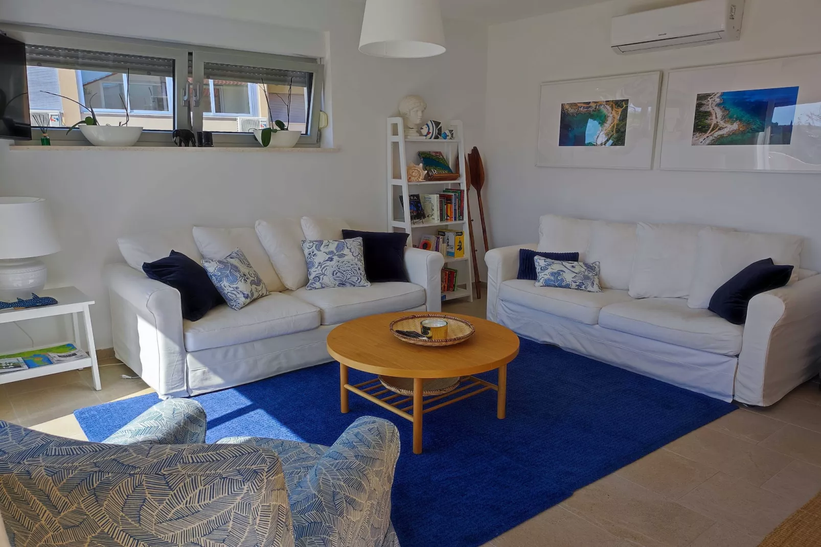 SALT Apartment - One Bedroom Apartment with Terrace and Sea View-Living room