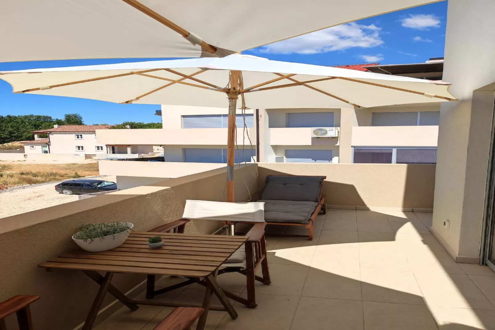 SALT Apartment - One Bedroom Apartment with Terrace and Sea View-Living room