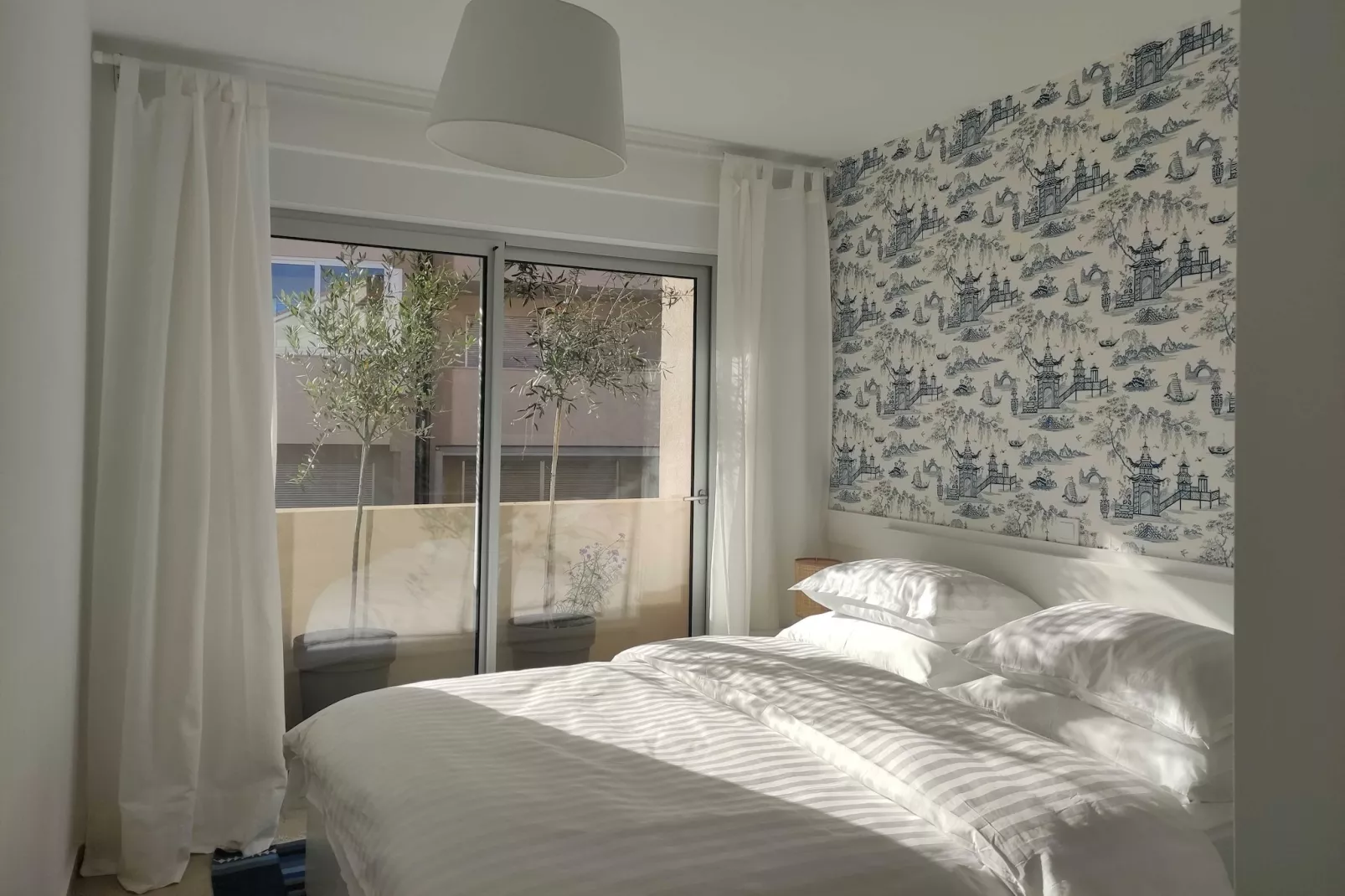 SALT Apartment - One Bedroom Apartment with Terrace and Sea View-Bedroom