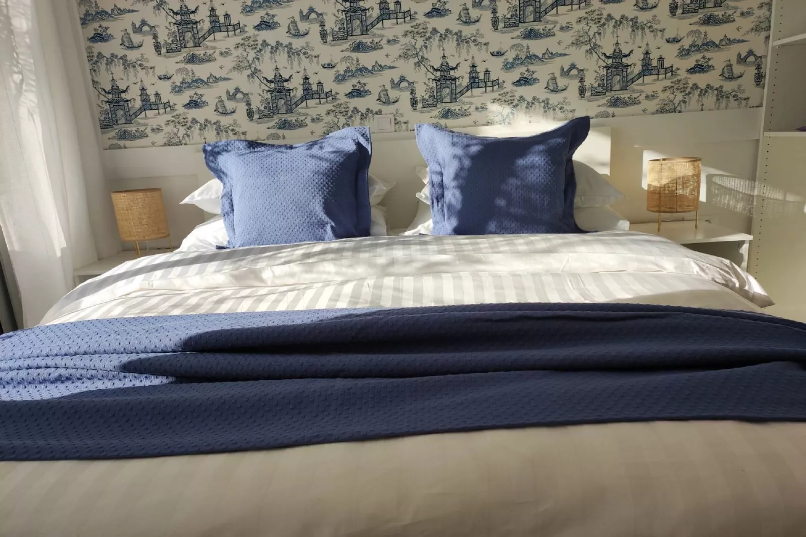 SALT Apartment - One Bedroom Apartment with Terrace and Sea View-Bedroom