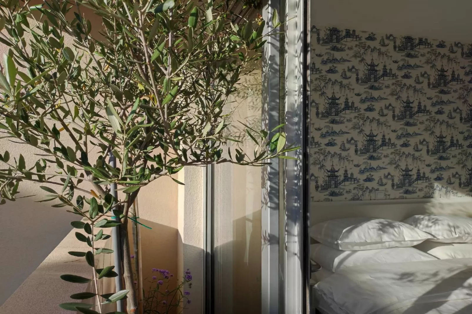 SALT Apartment - One Bedroom Apartment with Terrace and Sea View-Bedroom