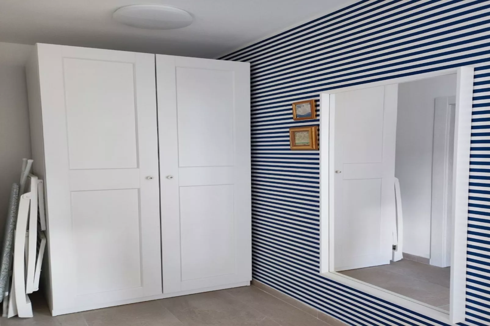 SALT Apartment - One Bedroom Apartment with Terrace and Sea View-Bedroom