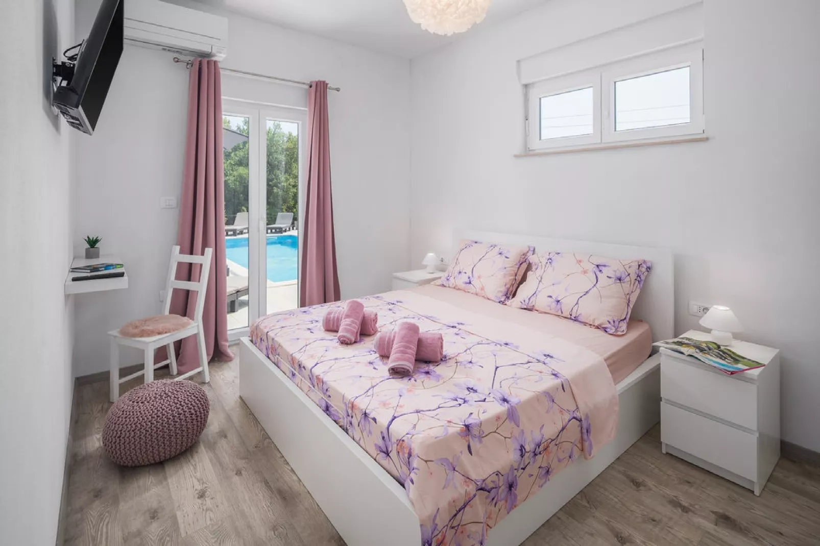 Villa Tomicich - Three Bedroom Villa with Swimming Pool-Bedroom