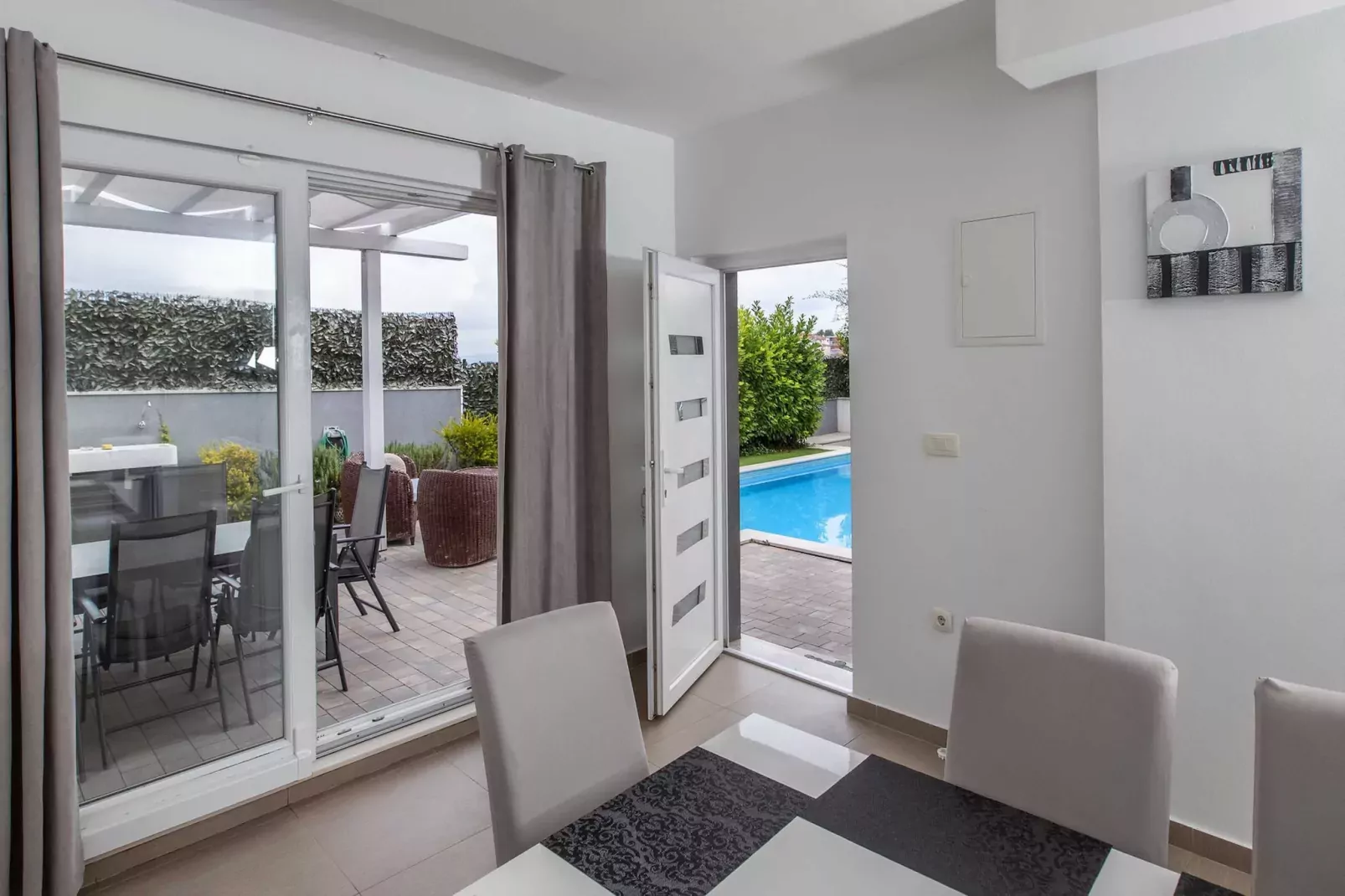 Apartment Villa Andelka- Three Bedroom Apartment with Swimming Pool-Salon