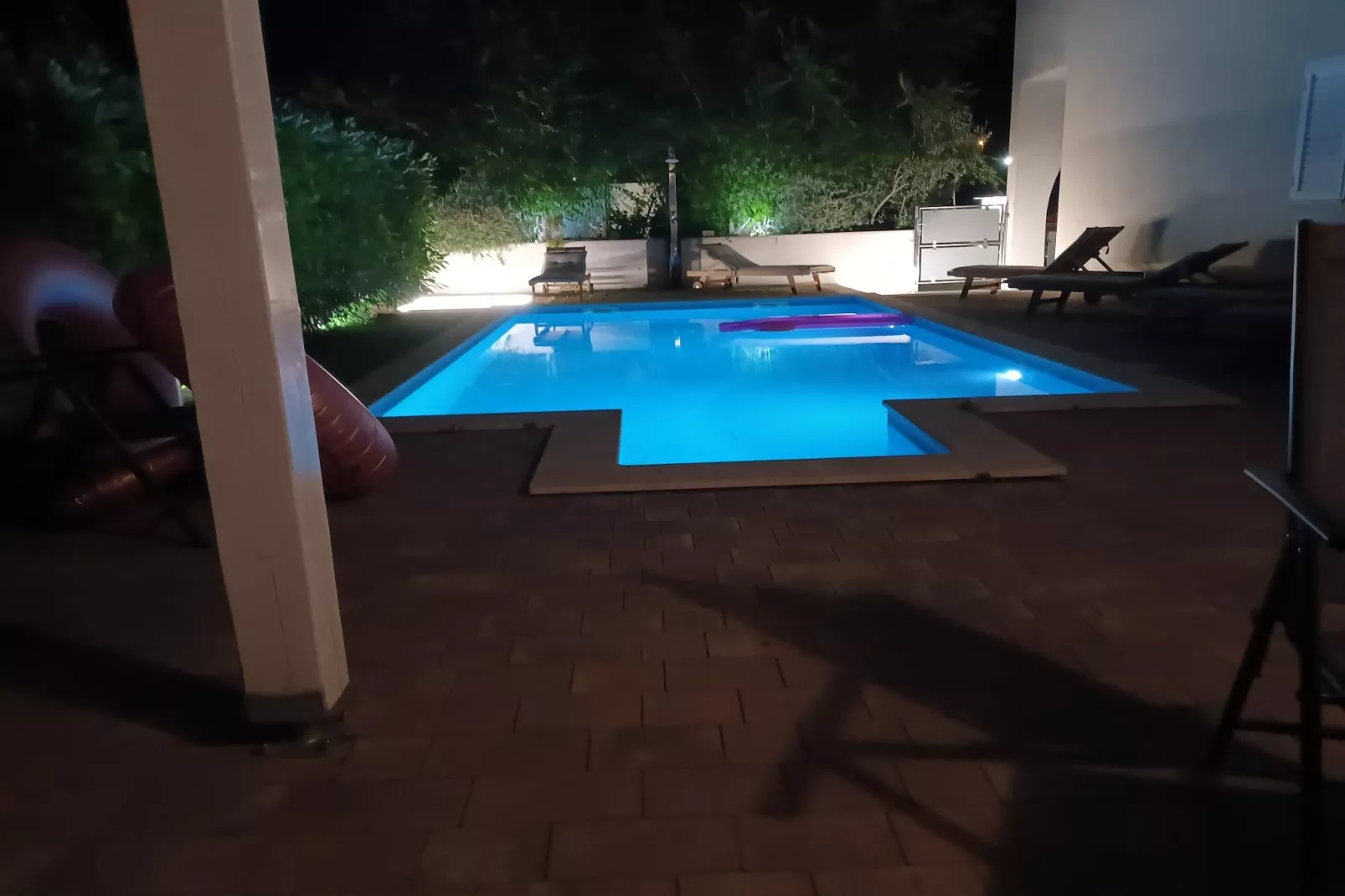 Apartment Villa Andelka- Three Bedroom Apartment with Swimming Pool-Piscine