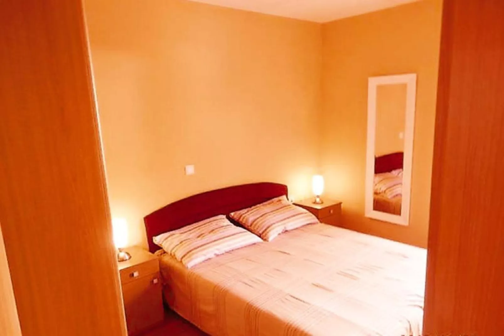 Apartments St Rialto - One Bedroom Apartment with Balcony (A2)-Bedroom