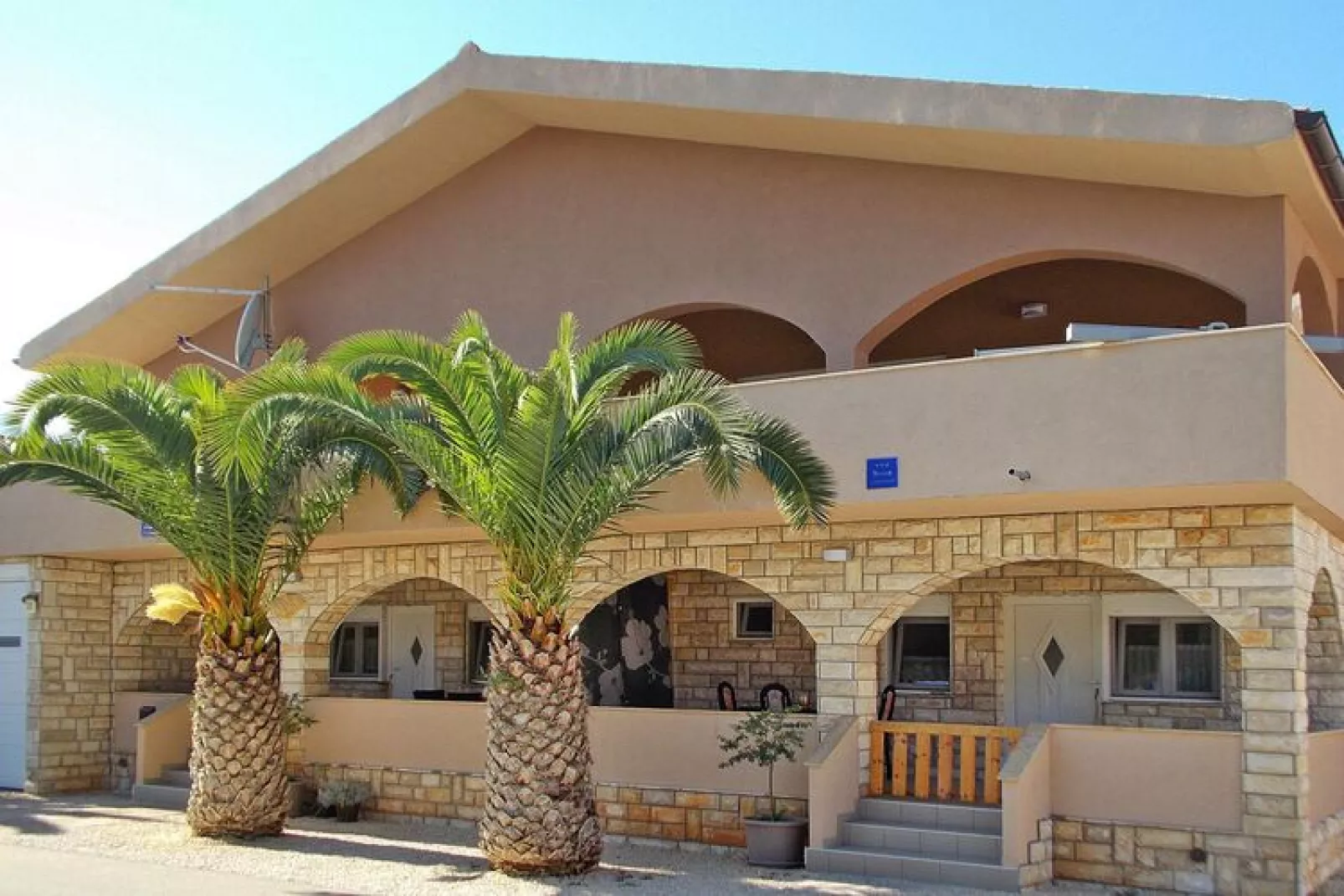 Fortune apartments, Vir-A6-Exterior summer