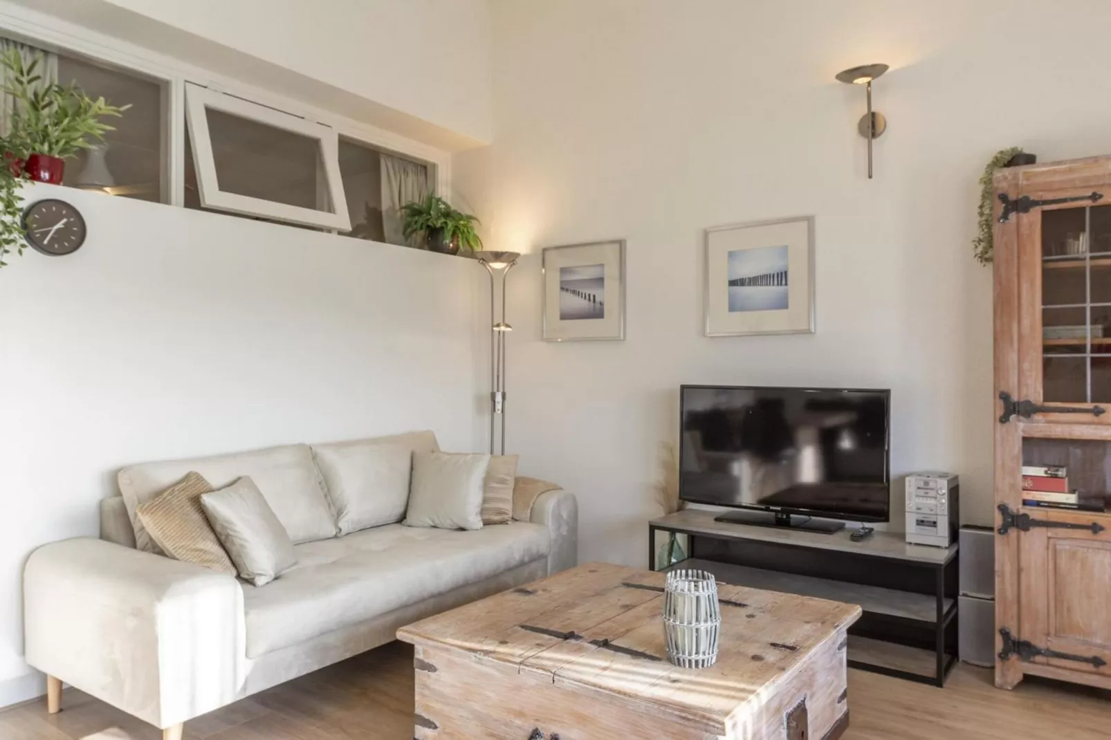 Strandslag 217-Living room