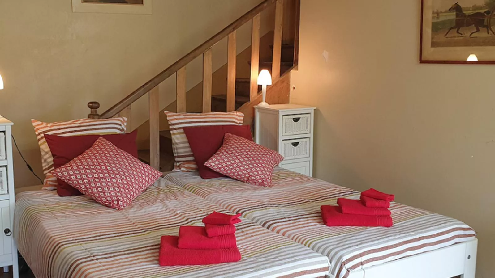 Gîtes de La Maison du Bonnesheur-Bedroom