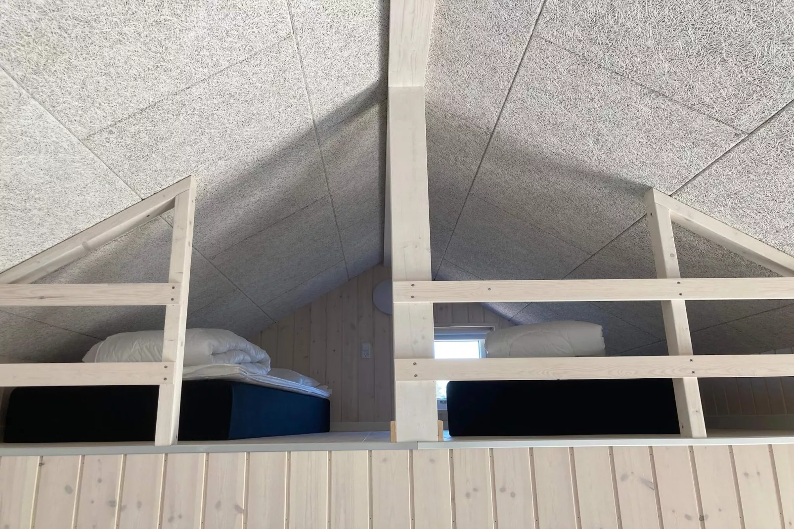 Pretty cabin in camping resort-Indoor
