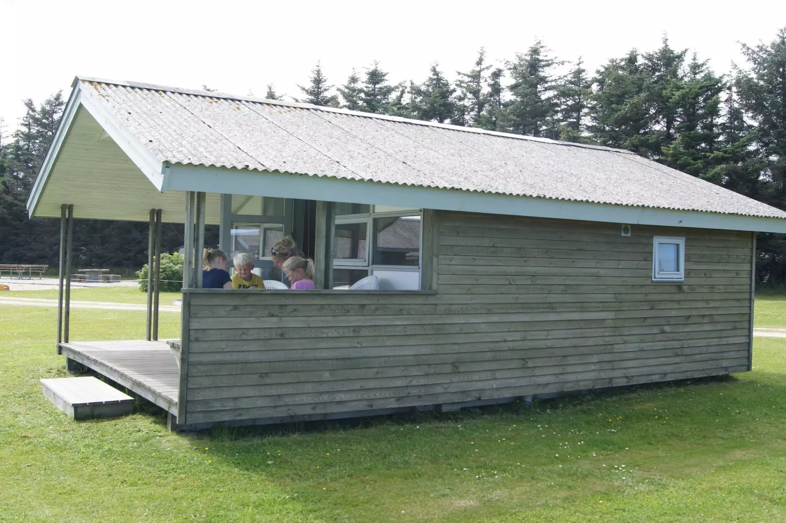 Great cabin in camping resort-Outdoor