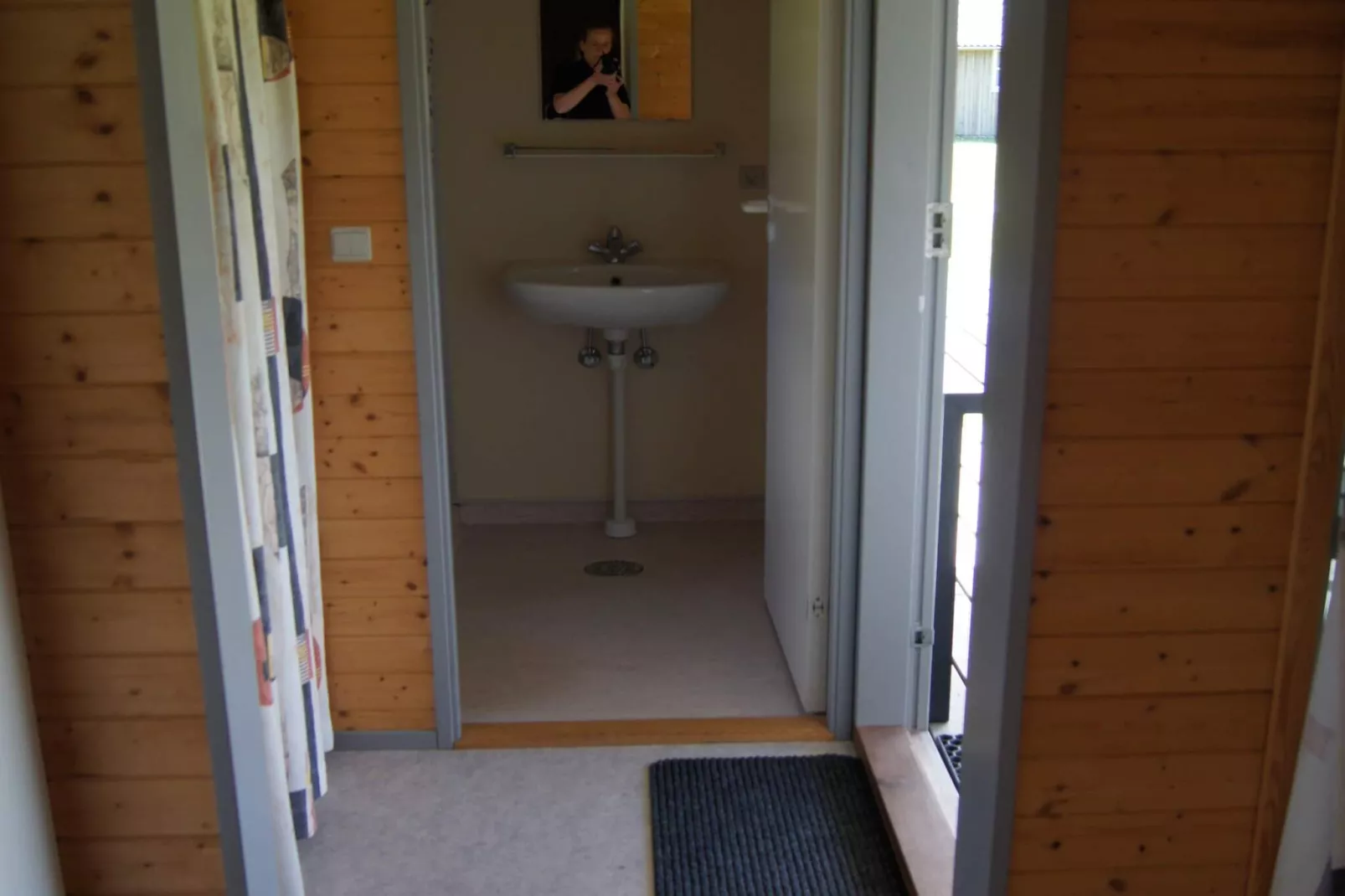 Cozy cabin in camping resort-Indoor