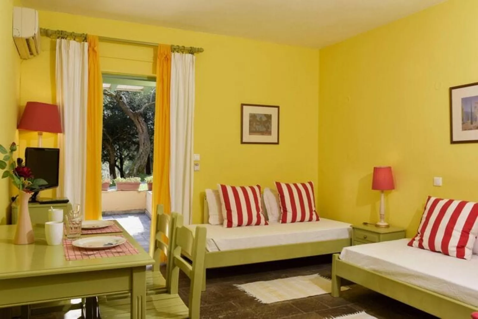 Apartments Isabella Country House, Gouvia-Suite-Living room