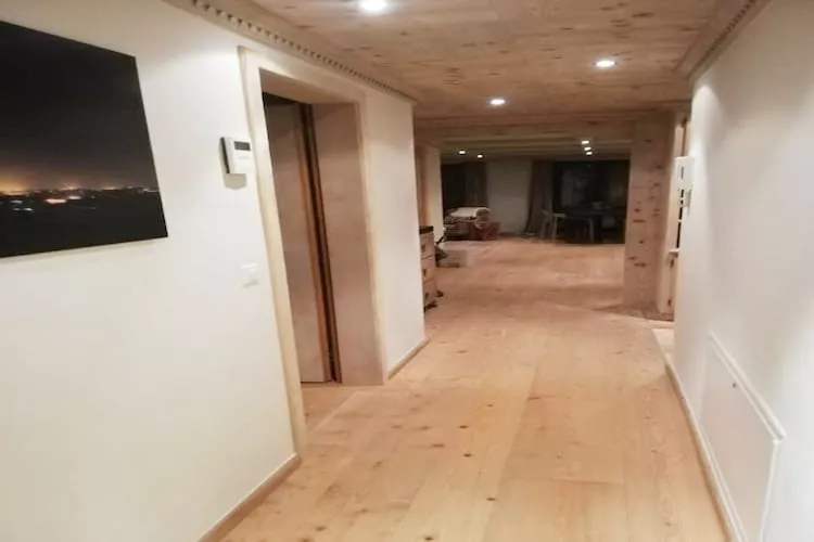 Spa Chalet in Ground Floor Cozy Duplex-Flur