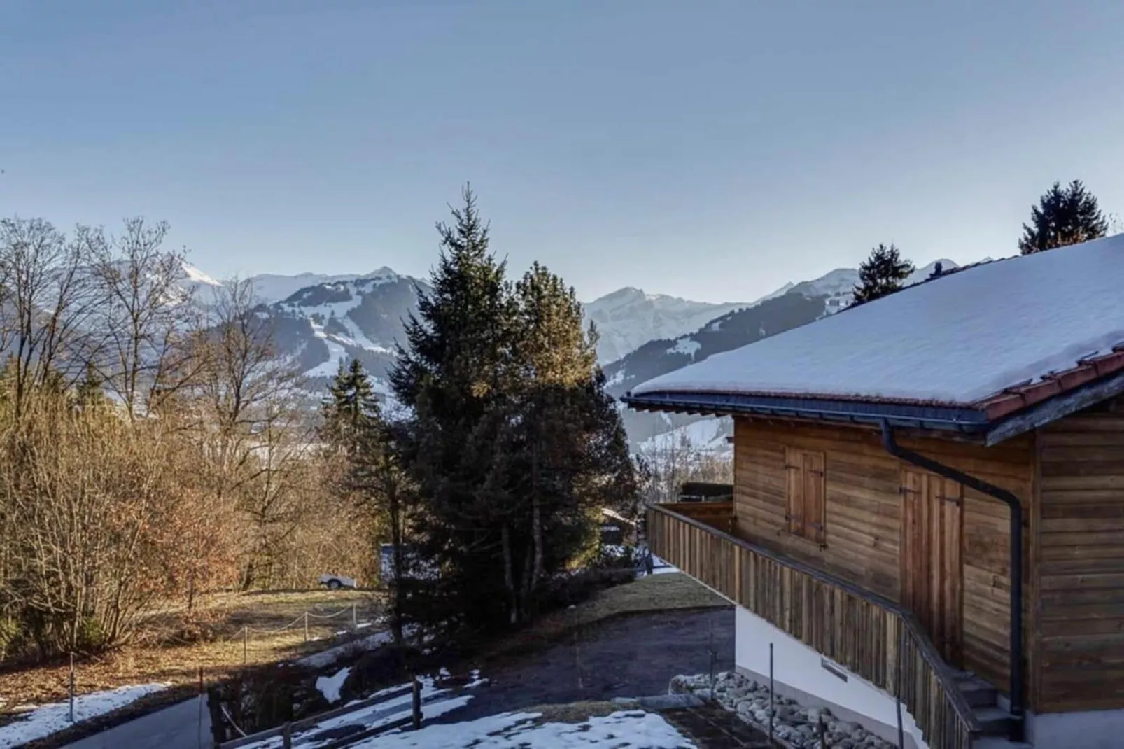 Luxurious Flat with Jacuzzi & Sauna-Aussicht Winter