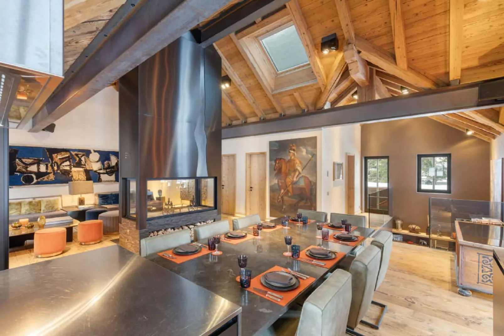 Modern Luxury Duplex In Central Gstaad-Dining room