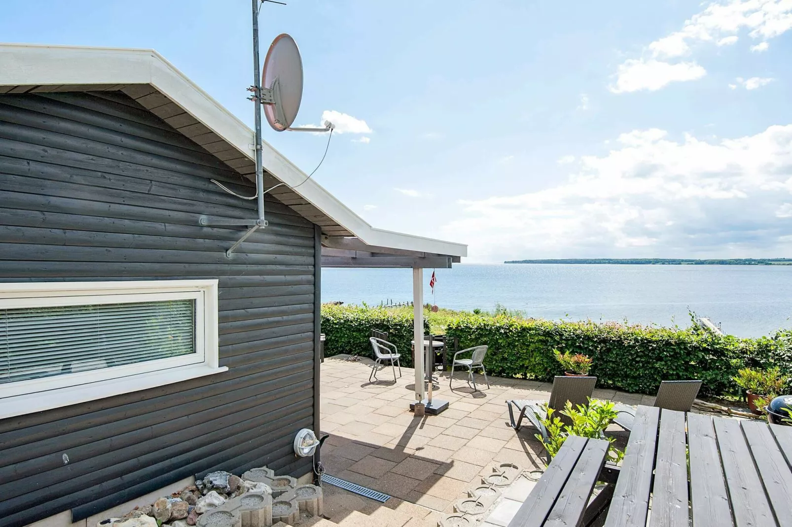 Seaside Gem in Juelsminde - B:B-Water view