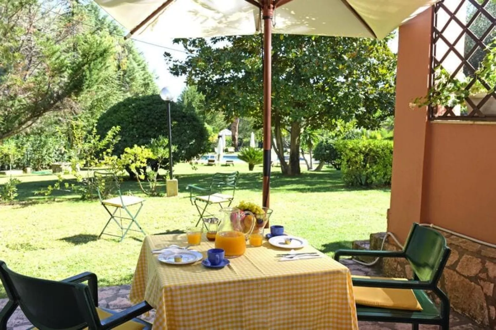 Apartments Isabella Country House, Gouvia-Suite-Gardens summer