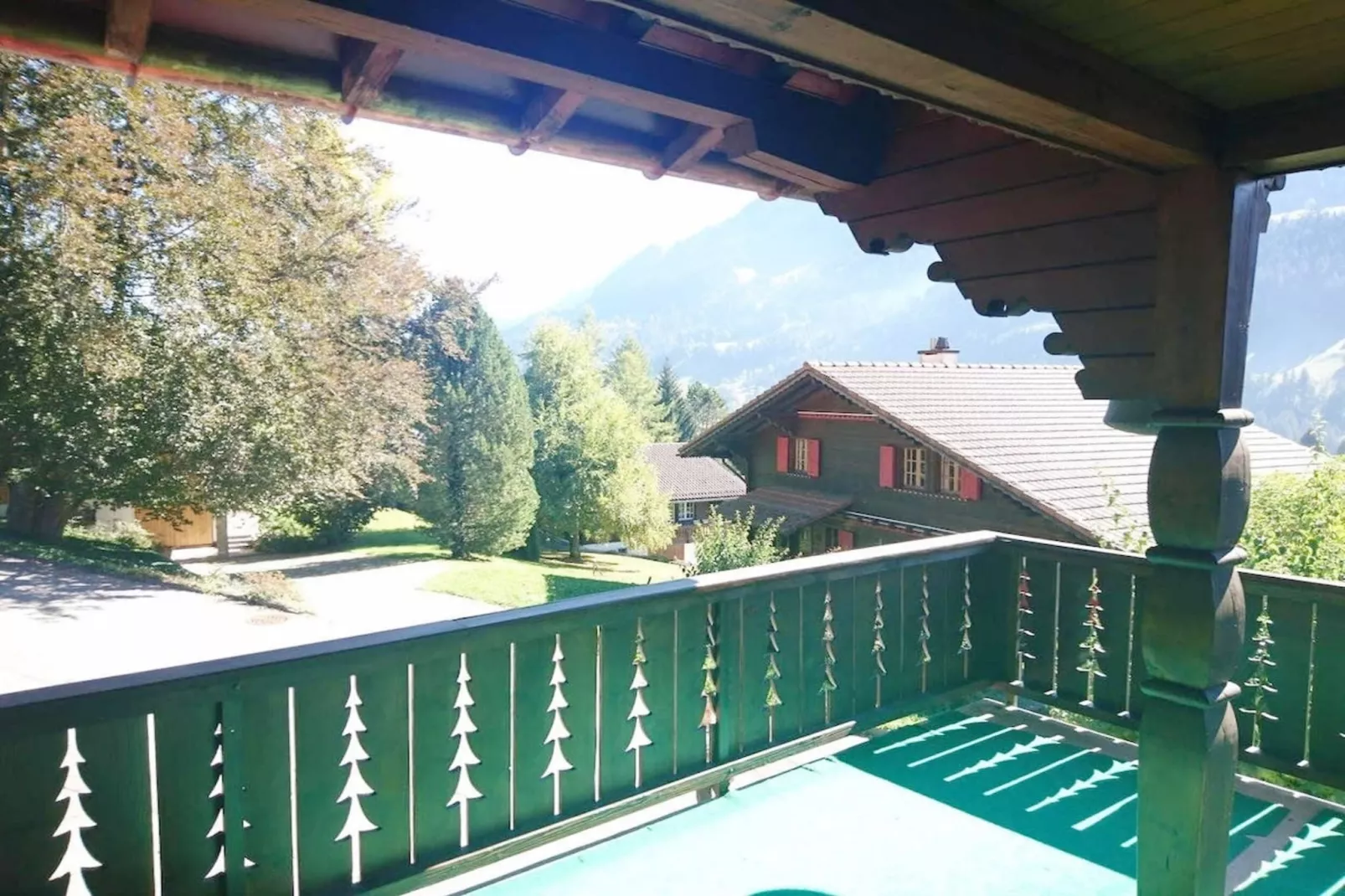 Cute Chalet with Breathtaking Views-Terrace balcony